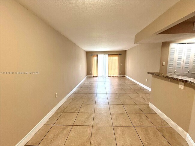 Building Photo - 5112 NW 79th Ave