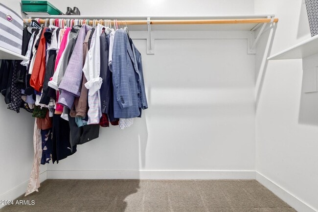 Building Photo - 2647 E Contention Mine Rd