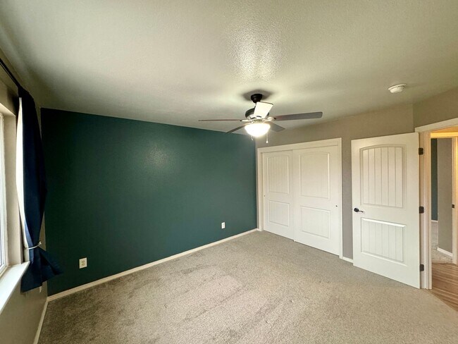 Building Photo - Beautiful Home in Prime Meridian Location