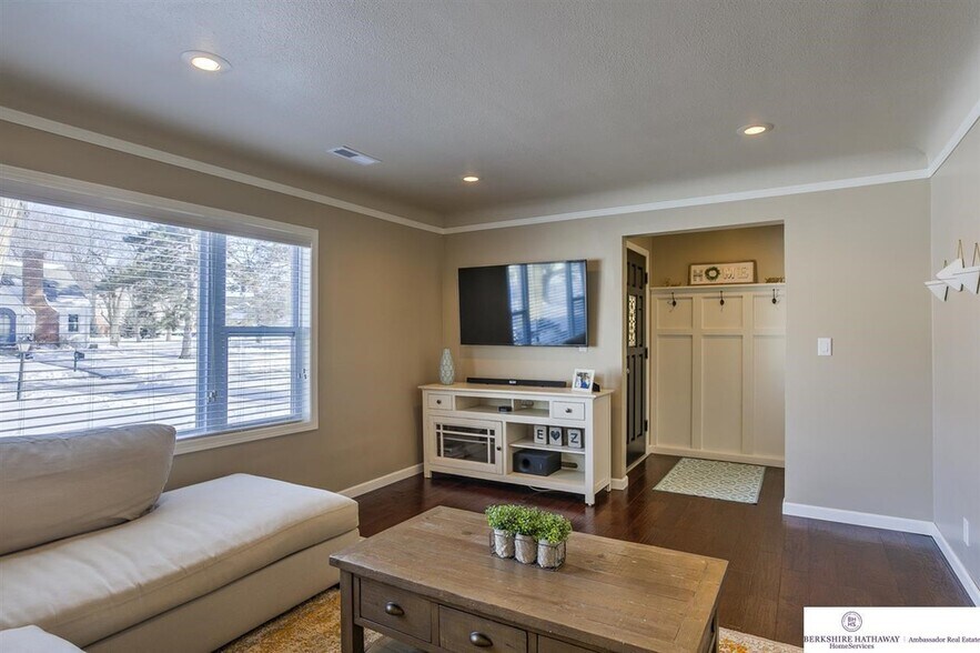 ***Staged Living Room - is not furnished - 8305 Webster St