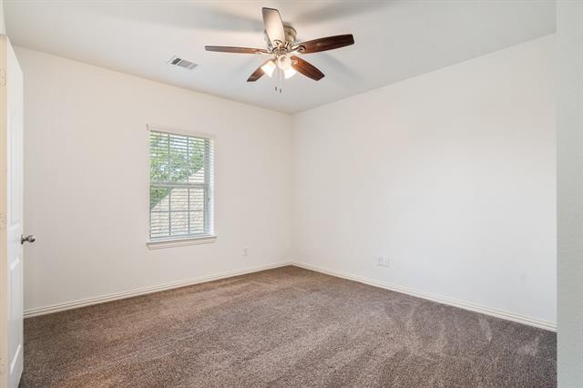 Building Photo - 546 El Camino Dr
