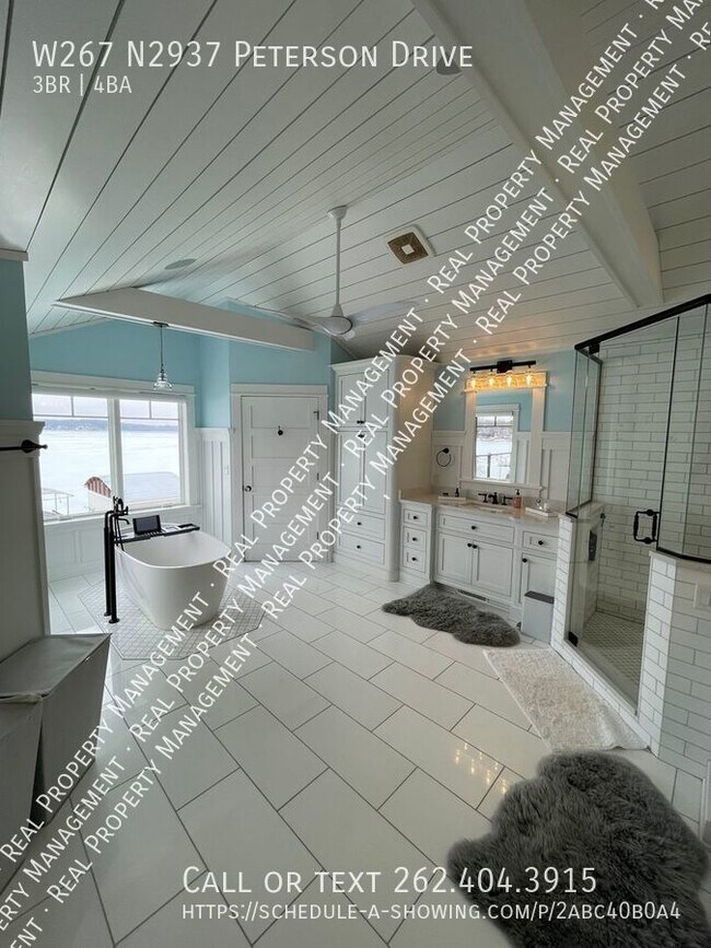 Building Photo - Fully Furnished Stunning Home on Pewaukee ...
