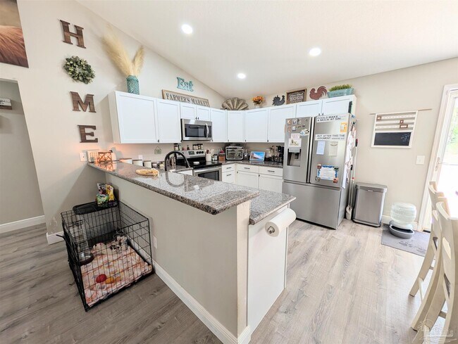 Building Photo - 6837 Sage Brush Ln