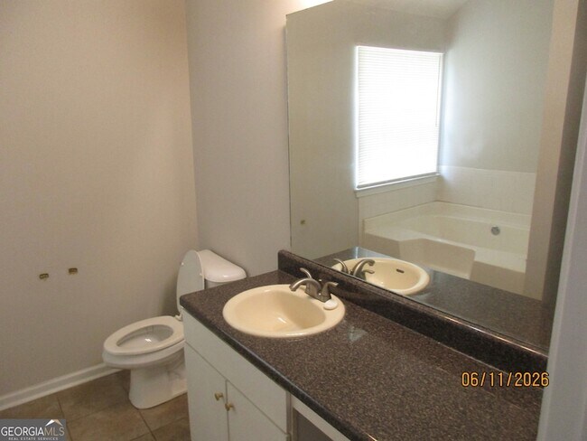 Building Photo - 2931 Ward Lake Way