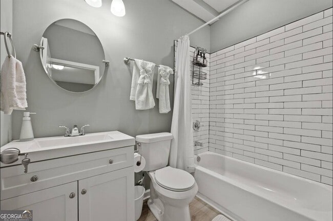 Building Photo - 1891 Tremont Dr NW