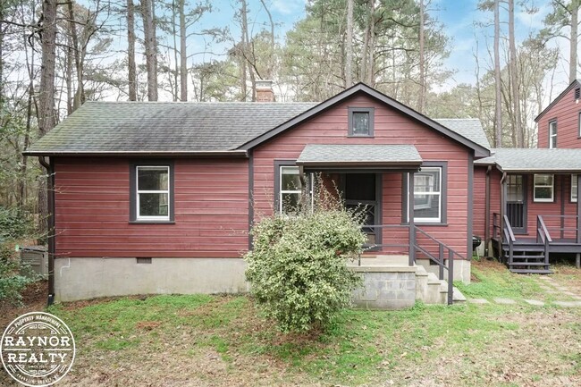 Building Photo - 1724 Legion Rd