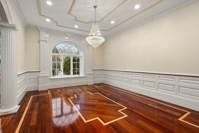 Building Photo - 75 Woodfall Rd
