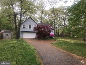 Building Photo - 9209 Allentown Rd