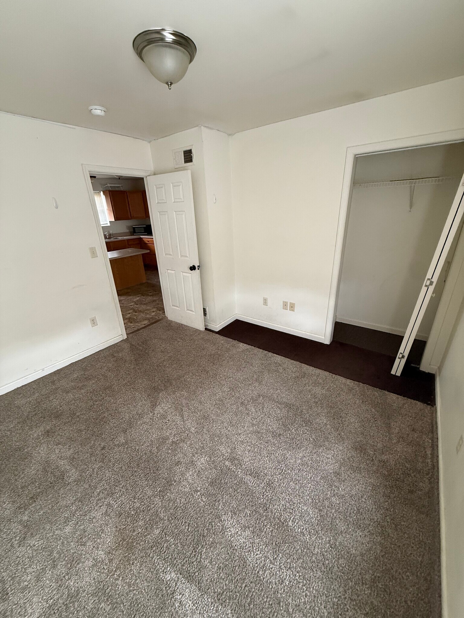 first bedroom - 218 N Queen St