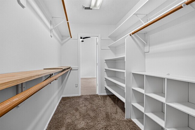 Building Photo - 3118 Aylesworth Ct