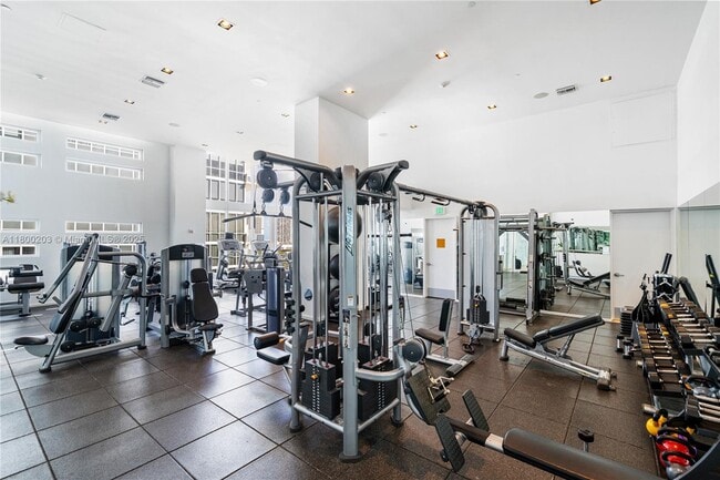 Building Photo - 1040 Biscayne Blvd