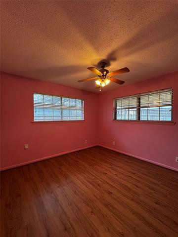 Building Photo - 3205 Pin Oak Dr