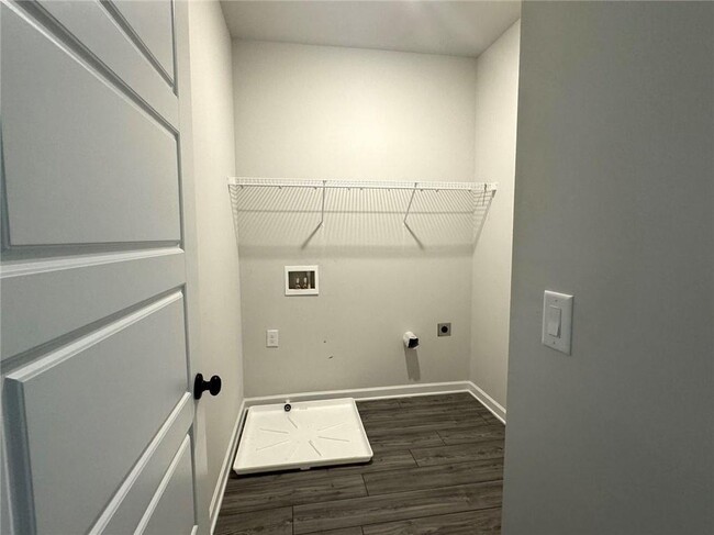 Building Photo - 3899 Brookmont Wy
