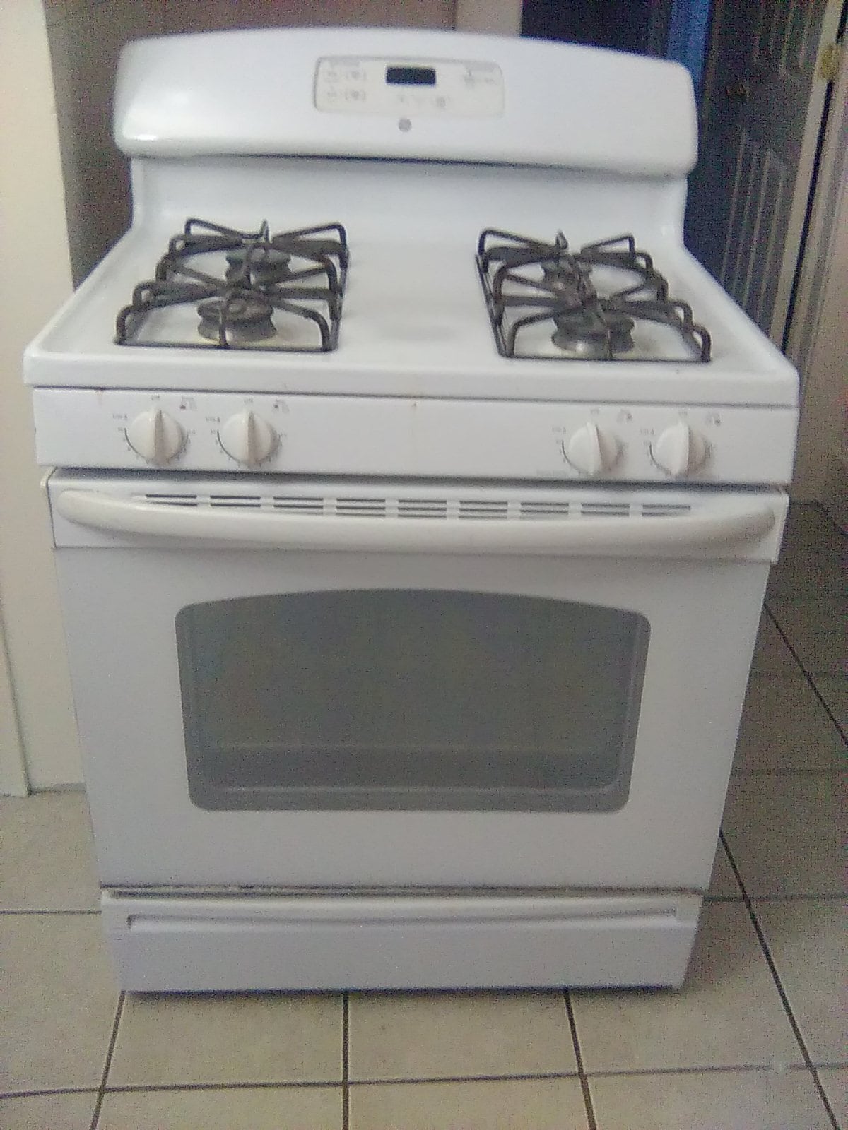 Building Photo - 89 Maple St