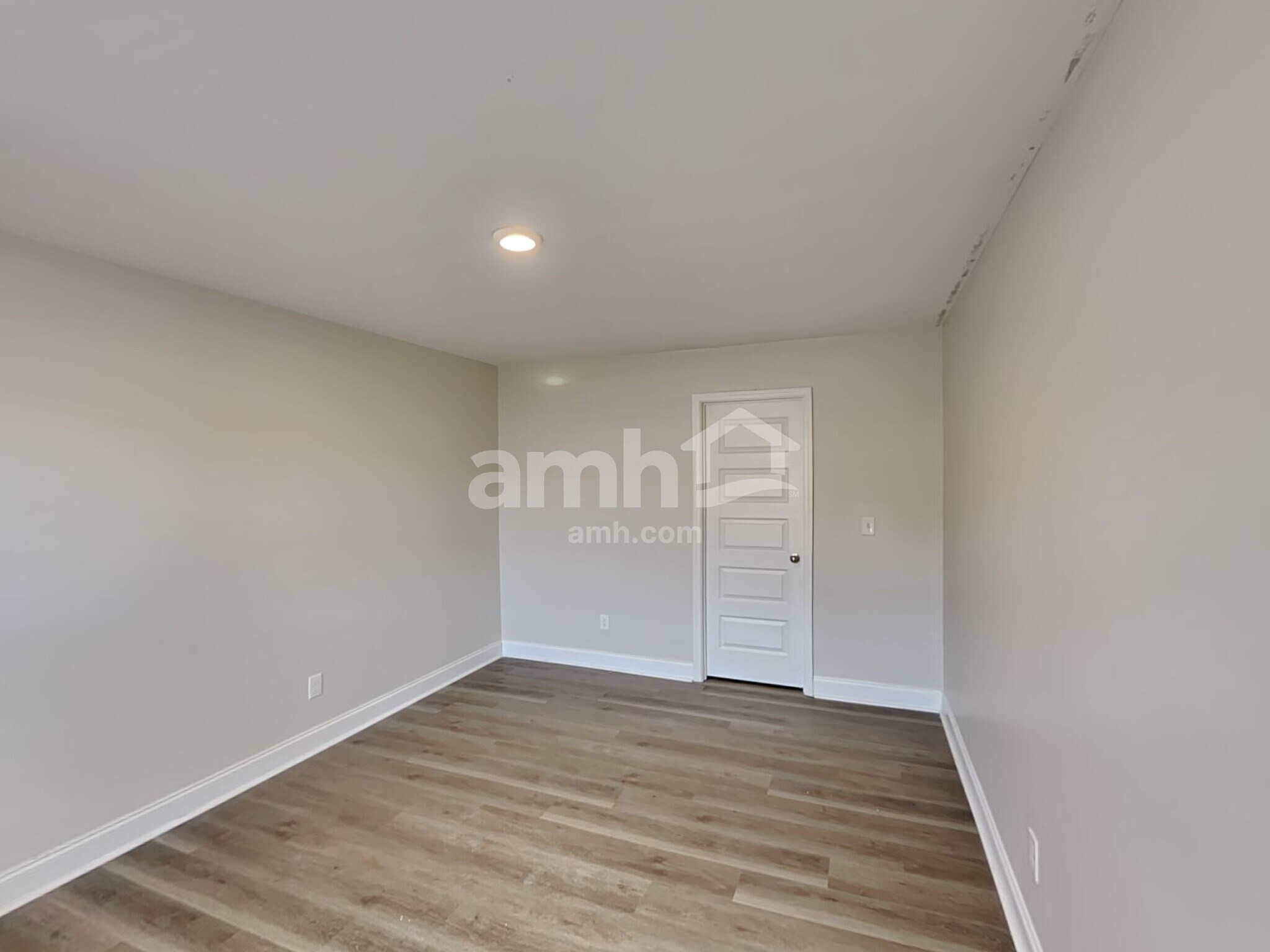 Building Photo - 5226 Tupelo St