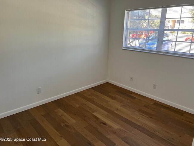 Building Photo - 1609 Sunny Brook Ln