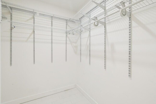 Building Photo - 2799 Brookcliff Landing NE