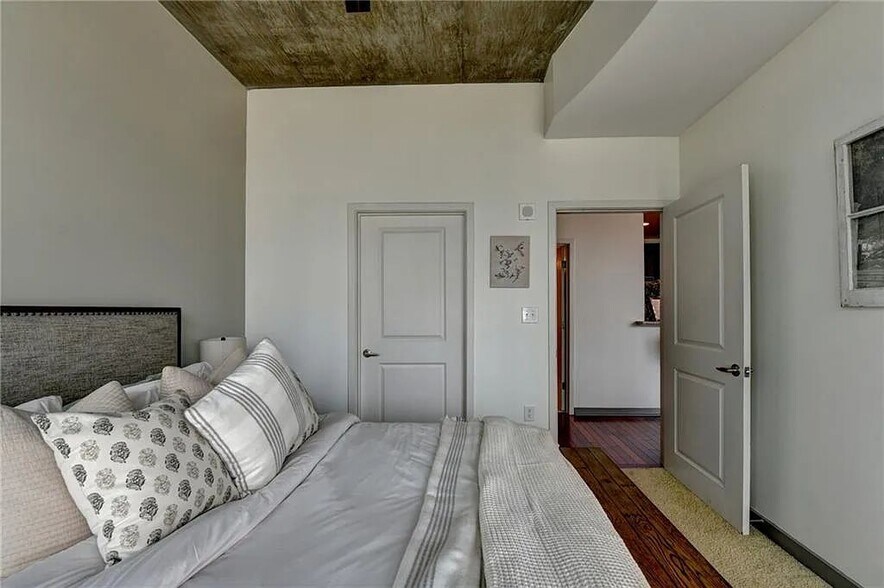 Building Photo - 855 Peachtree St NE