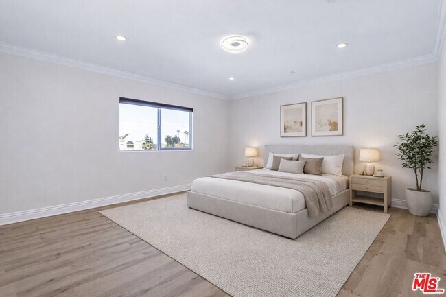 Building Photo - 1520 S Shenandoah St