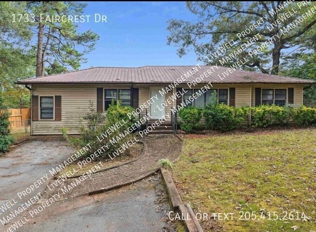 Building Photo - 1733 Faircrest Dr