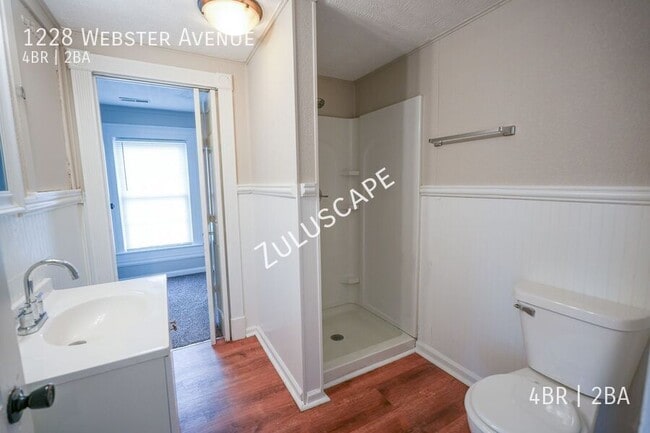 Building Photo - 1228 Webster Ave