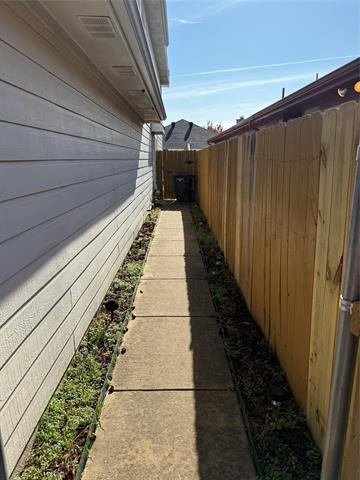 Building Photo - 5031 Mountain Spring Trail