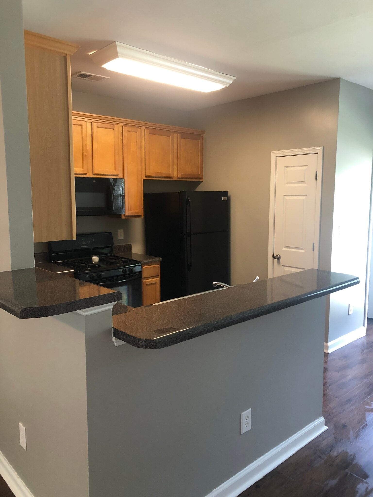 Building Photo - 1776 Heights Cir