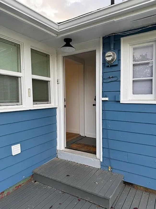 Building Photo - Newly Remodeled 2 bed 1 bath Home in Marys...