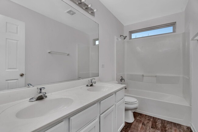 Building Photo - 1725 Wick Way