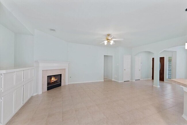 Building Photo - 27 N Merryweather Cir