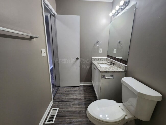 Building Photo - 2990 Carriage Trail