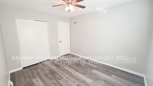 Building Photo - 5428 Ditzler Ave