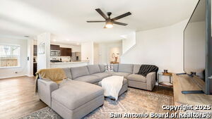 Building Photo - 13740 Redrock Dr