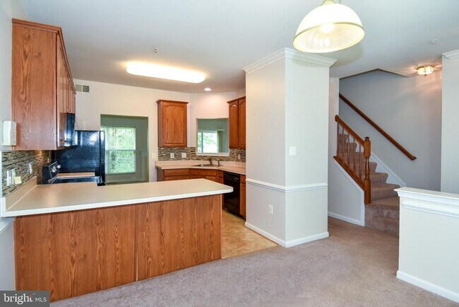 Building Photo - 15511 Kennett Square Way