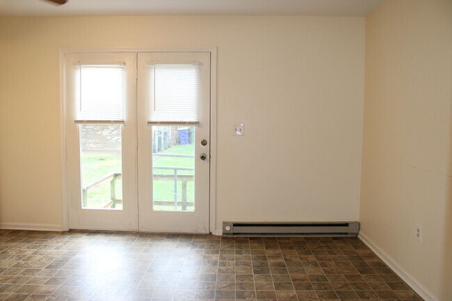 Building Photo - 3701-B Davidsburg Rd.