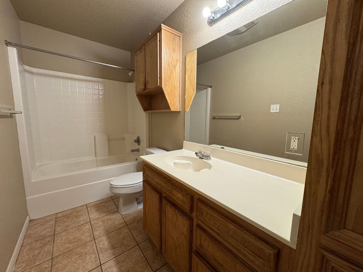 Building Photo - 4803 John David Dr