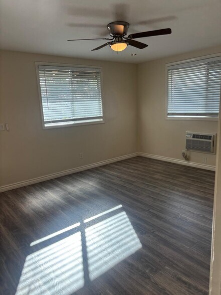 Building Photo - 3569 N E St