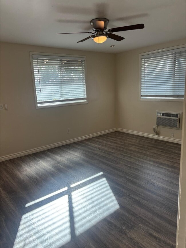 Building Photo - 3569 N E St