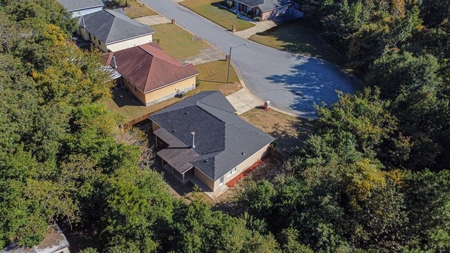 Building Photo - 5147 Kingsberry St
