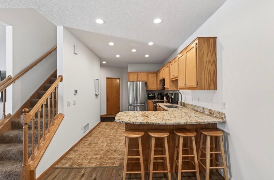 Building Photo - 7823 W 145th St