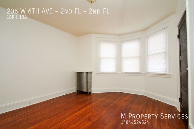 Primary Photo - Charming One-Bedroom Apartment in a Prime ...