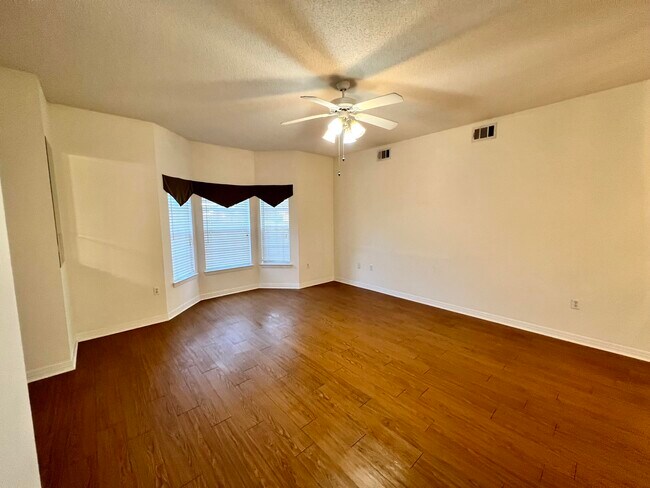 Building Photo - 1501 Partin Dr N
