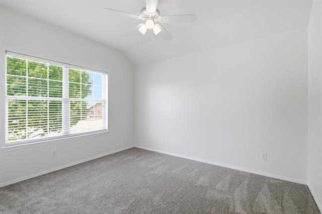 Building Photo - 15636 Gatehouse Dr