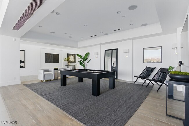 Building Photo - 667 Palisade Rim Dr
