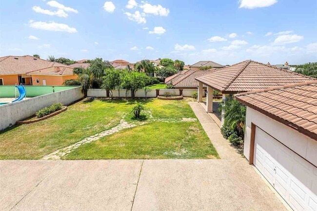 Building Photo - 305 Lake Clark Ct