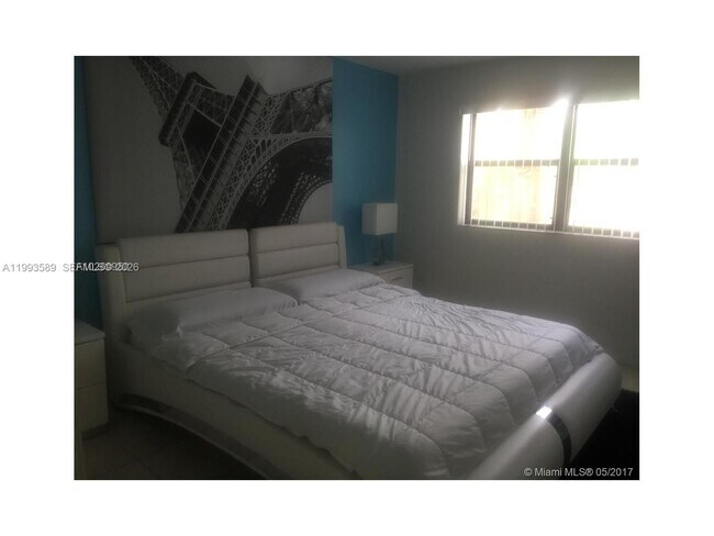 Building Photo - 7070 NW 179th St