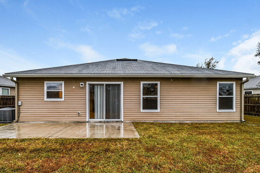 Building Photo - 7472 Mishkie Dr
