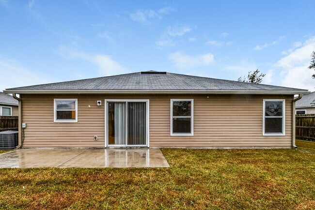 Building Photo - 7472 Mishkie Dr
