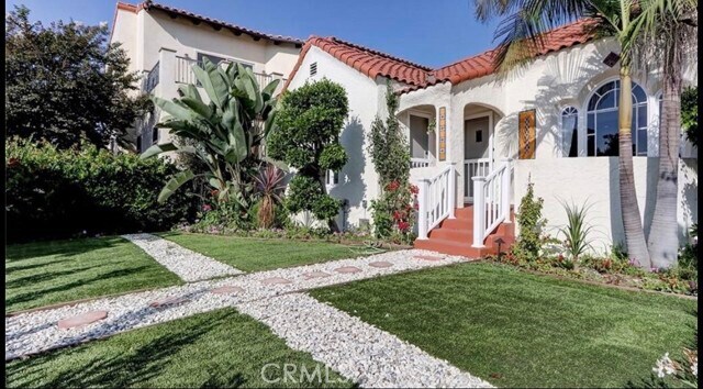 Building Photo - 501 Avenue B Ave