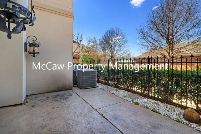 Building Photo - 1542 Pecan Crossing Dr